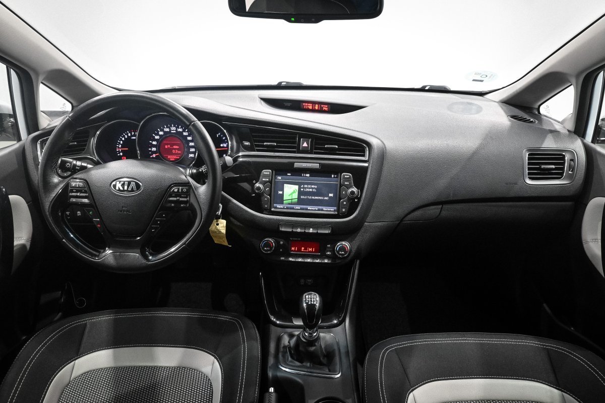 Foto Kia Ceed 21