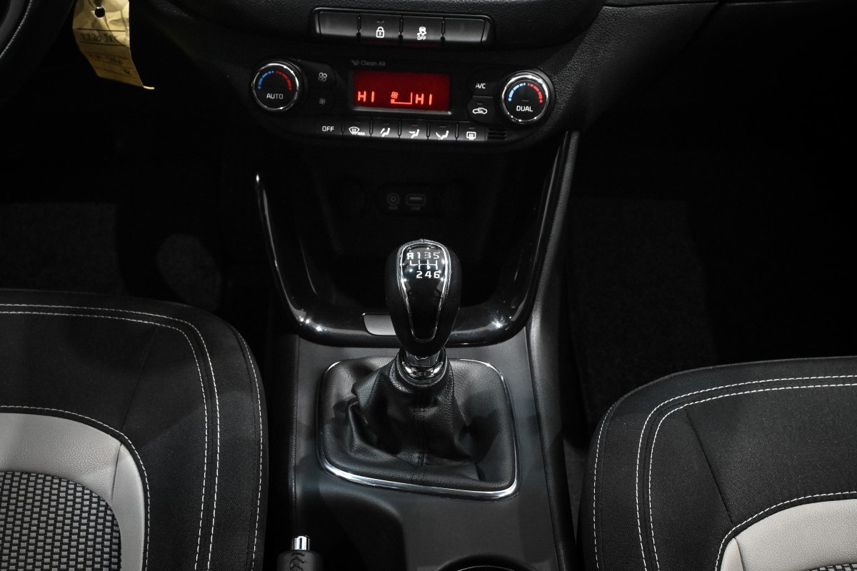 Foto Kia Ceed 23