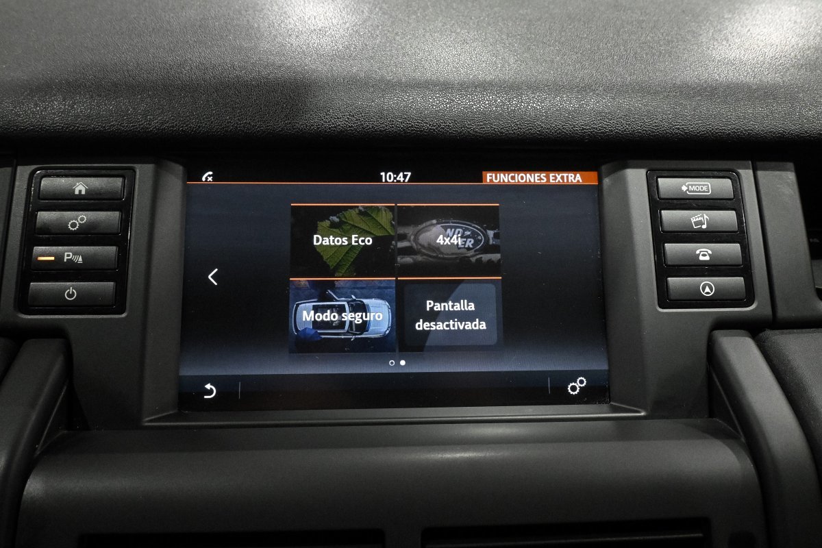 Foto Land-Rover Discovery Sport 17