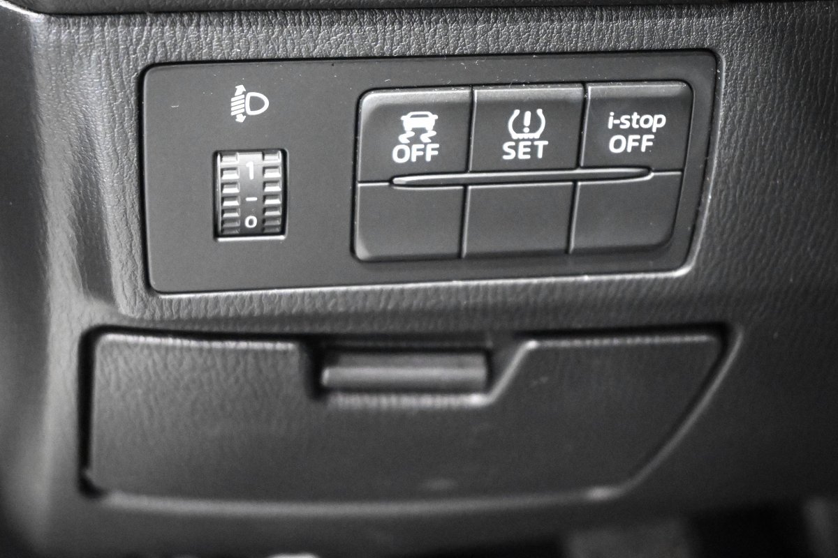 Foto Mazda Mazda6 26