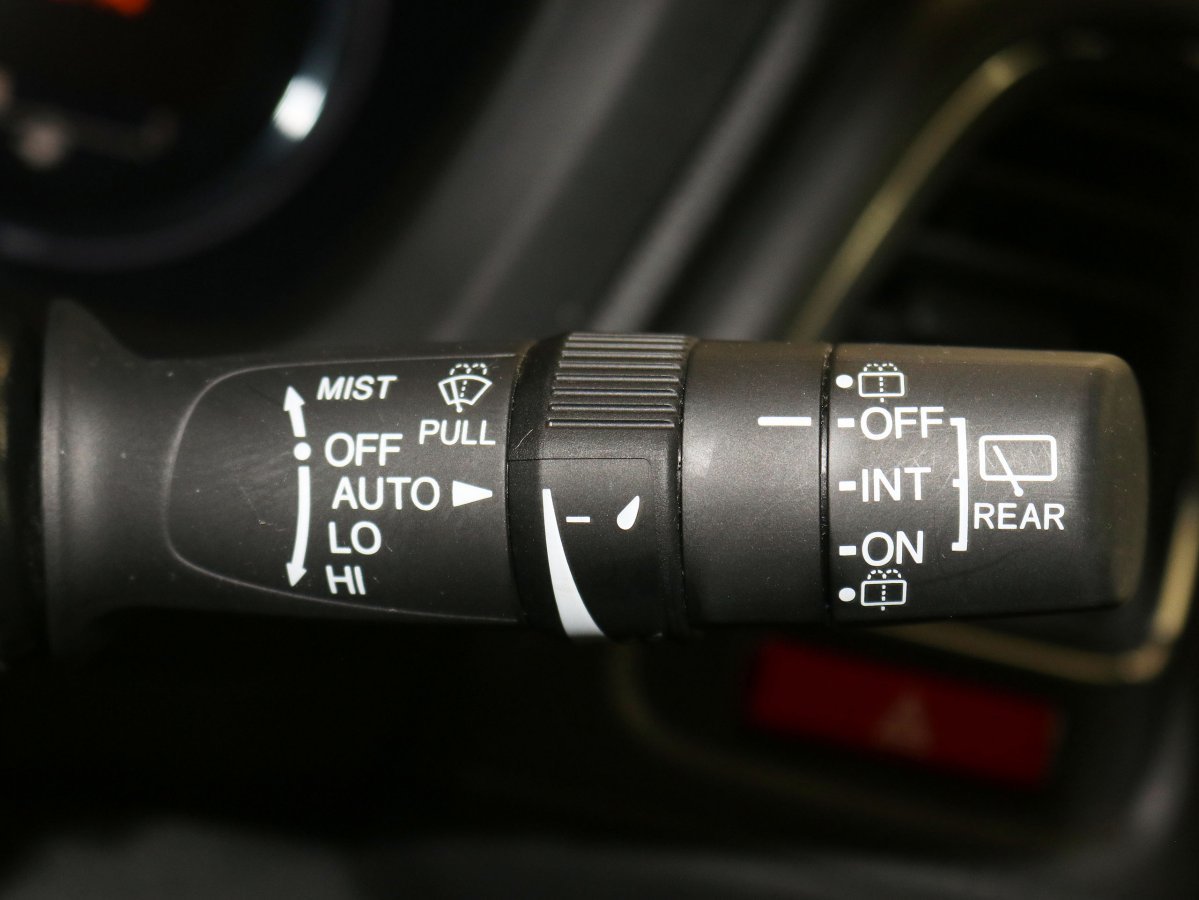 Foto Honda HR-V 28