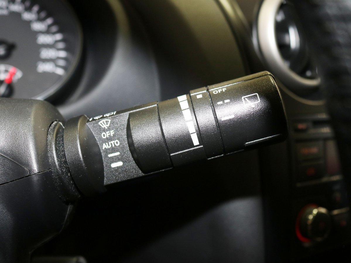 Foto Nissan Qashqai 25