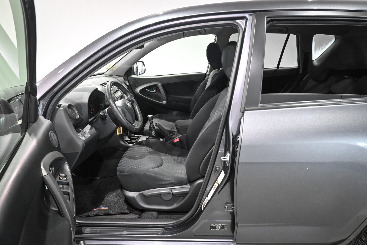 Foto Toyota Rav4 10