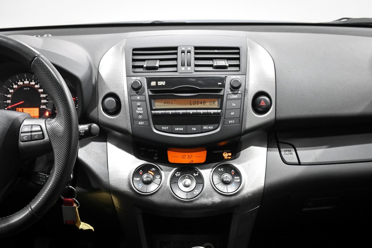 Foto Toyota Rav4 14