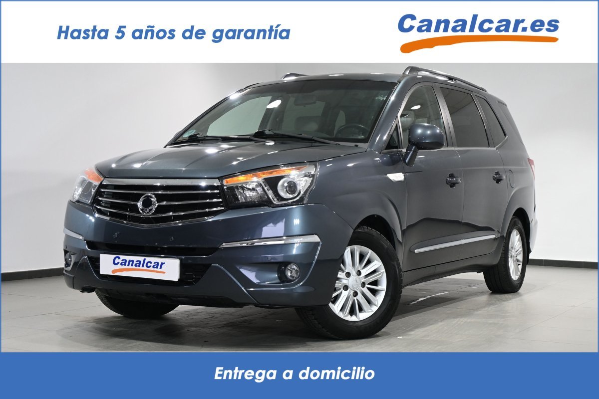 Foto SsangYong Rodius 1