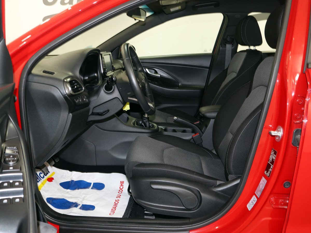 Foto Hyundai i30 14