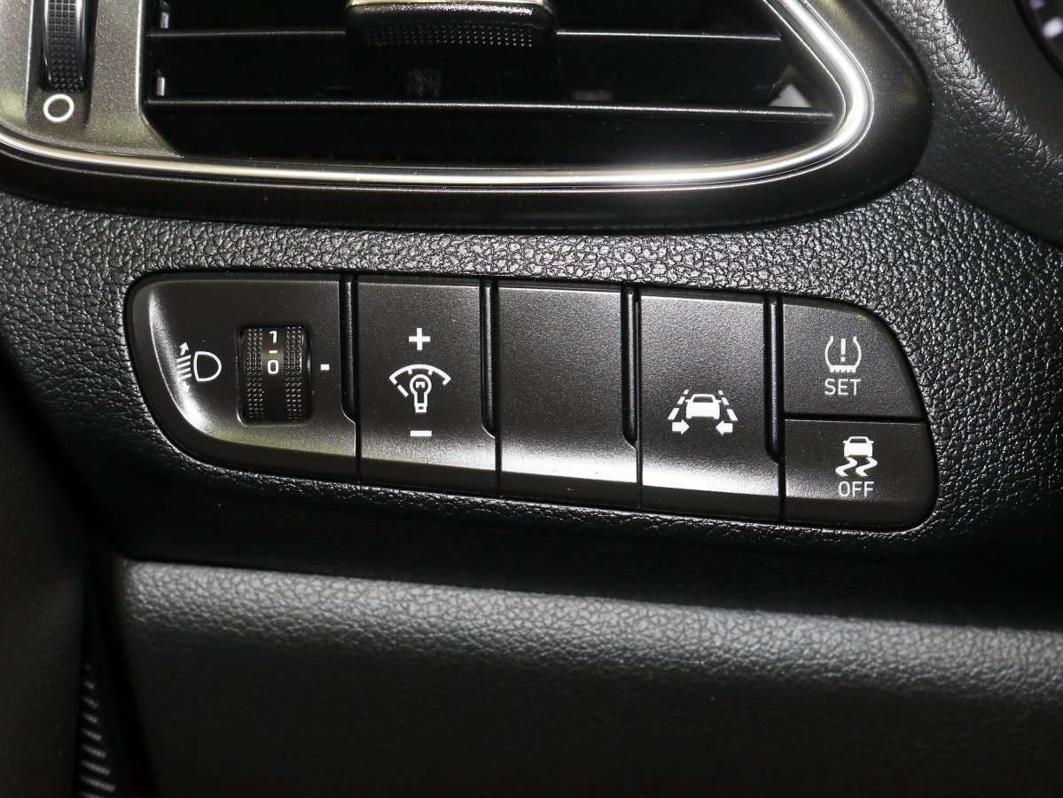 Foto Hyundai i30 26
