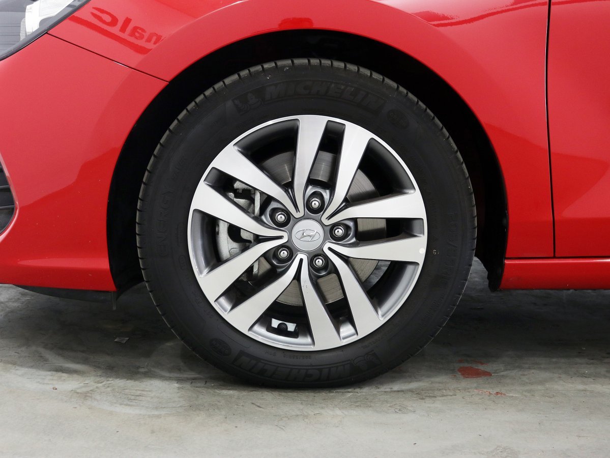 Foto Hyundai i30 31