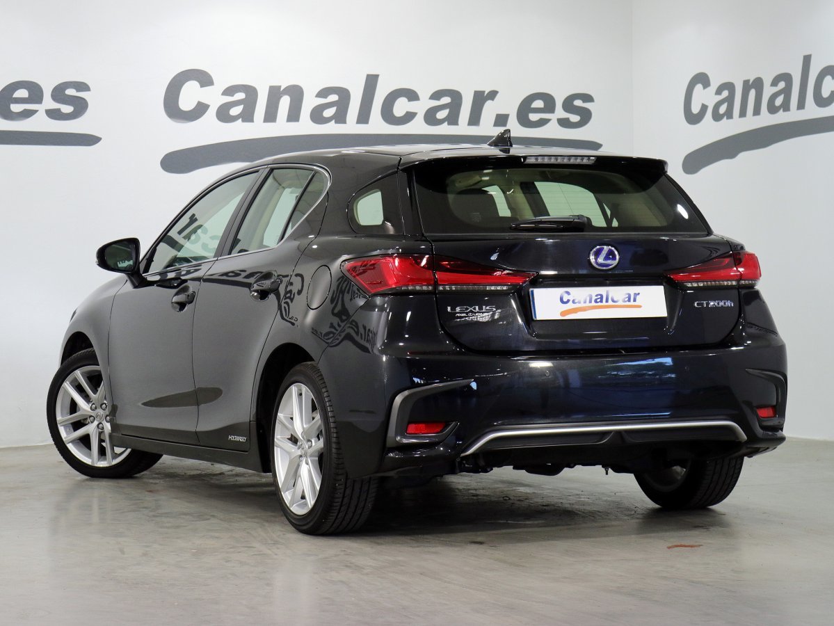 Foto Lexus CT 6