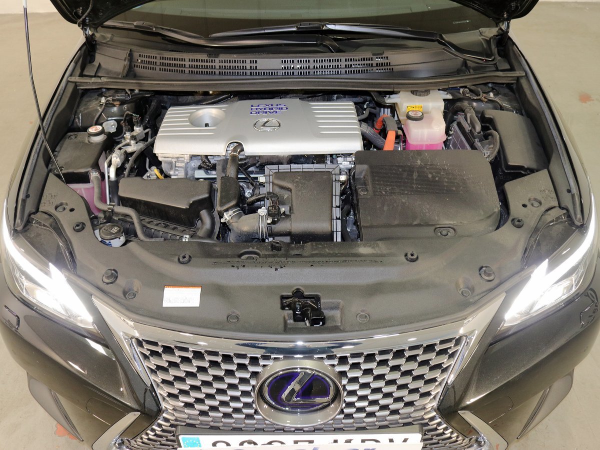 Foto Lexus CT 7