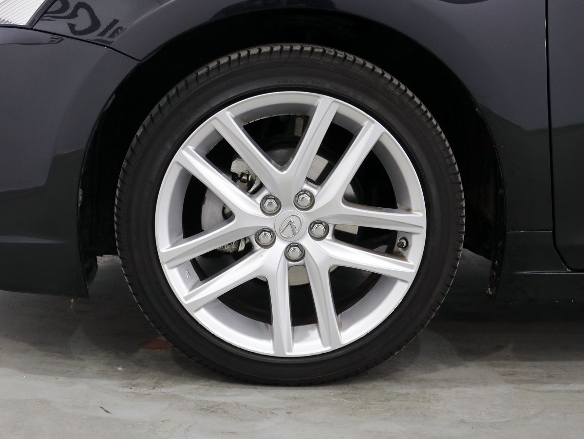 Foto Lexus CT 36
