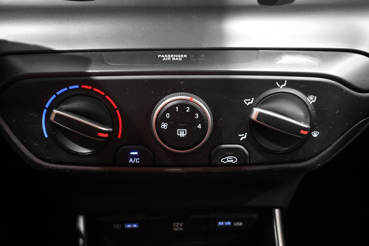 Foto Hyundai i20 16