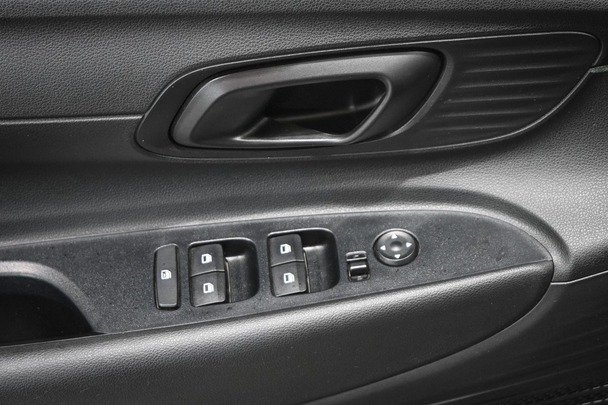 Foto Hyundai i20 26