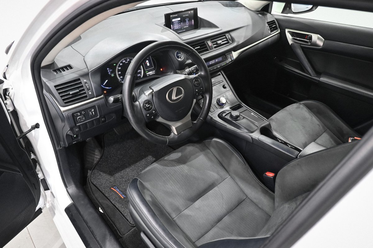 Foto Lexus CT 9