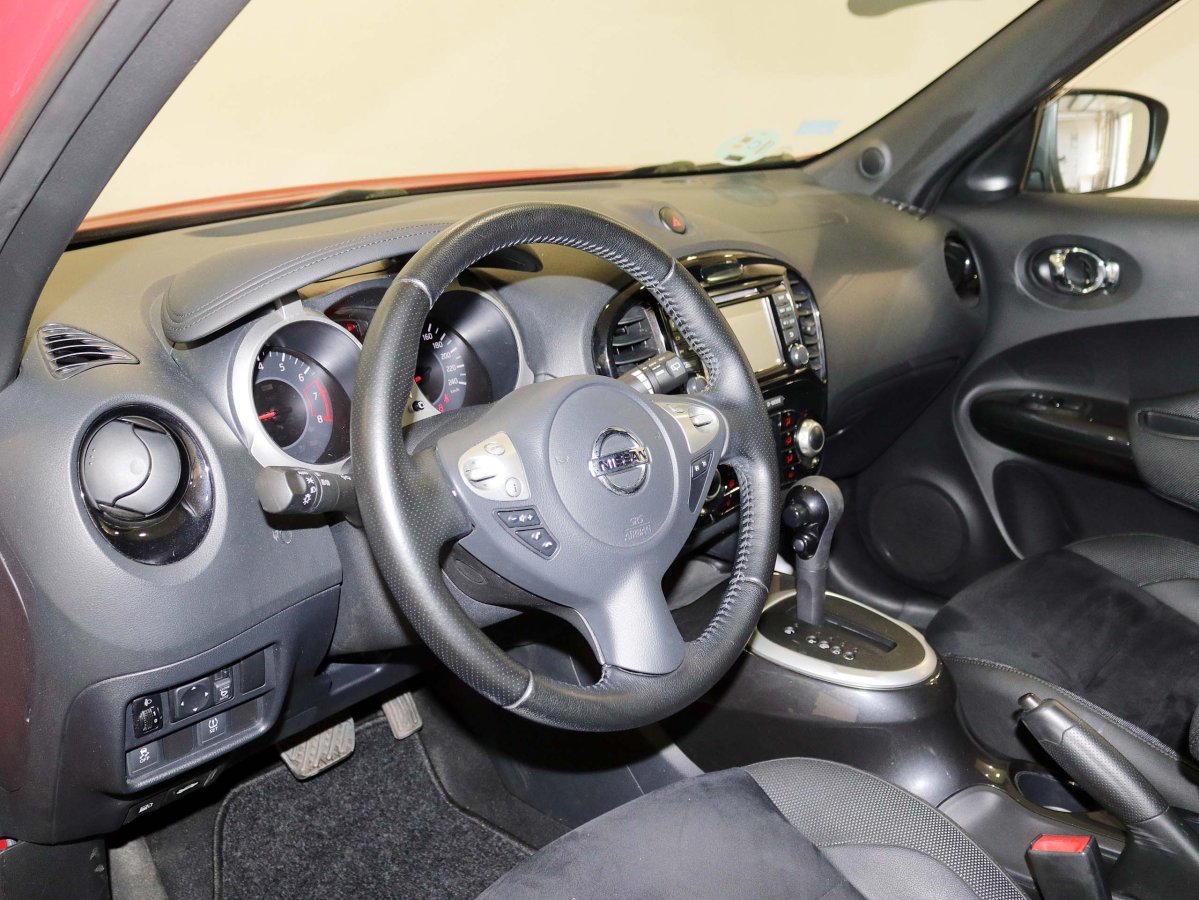 Foto Nissan Juke 19