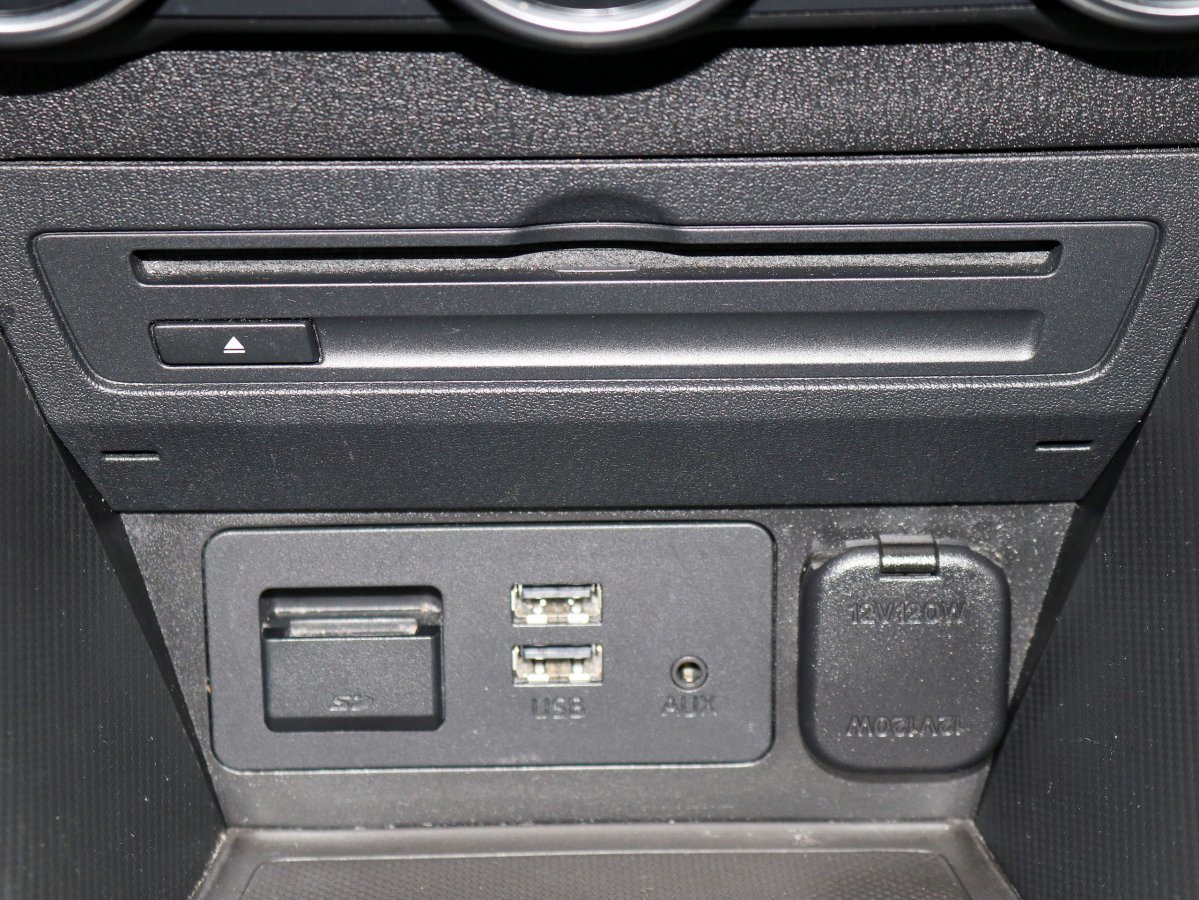 Foto Mazda CX-3 25