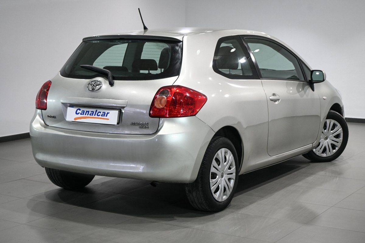 Foto Toyota Auris 4