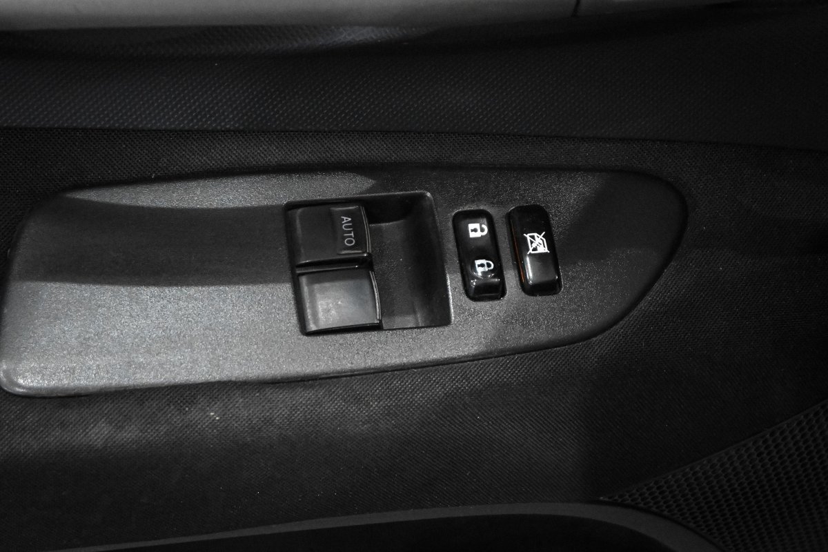Foto Toyota Auris 24