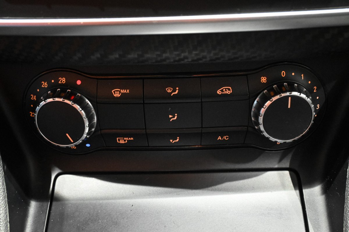 Foto Mercedes-Benz Clase A 16