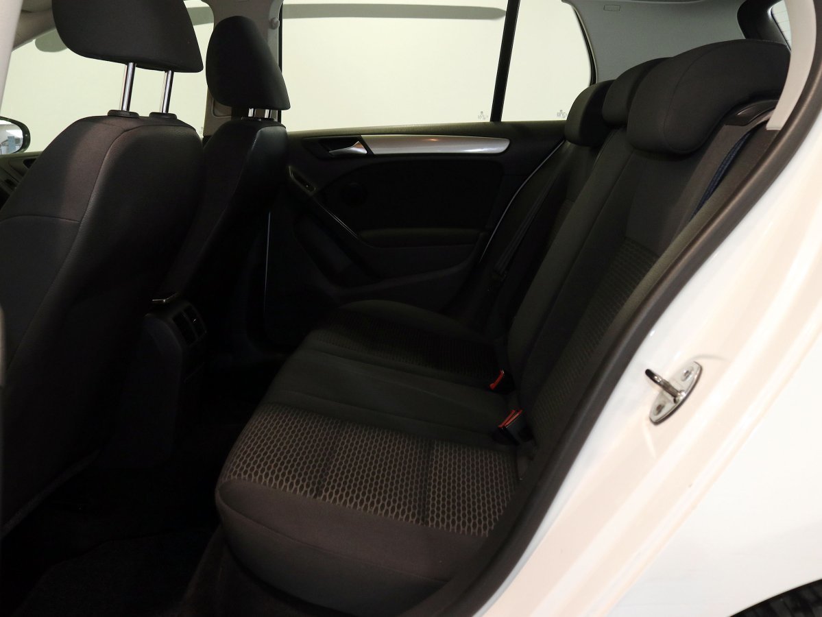 Foto Volkswagen Golf 10