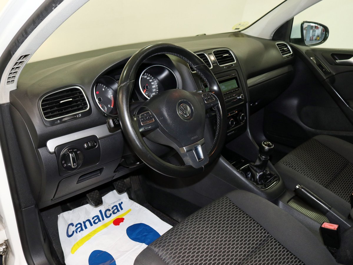 Foto Volkswagen Golf 12