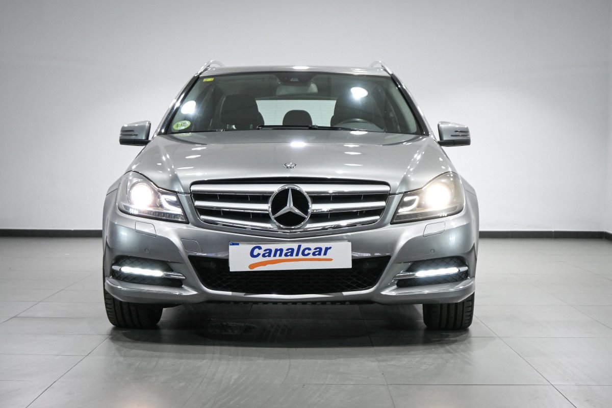 Foto Mercedes-Benz Clase C 2