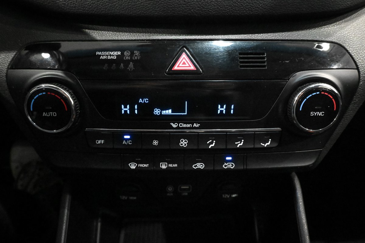 Foto Hyundai Tucson 16