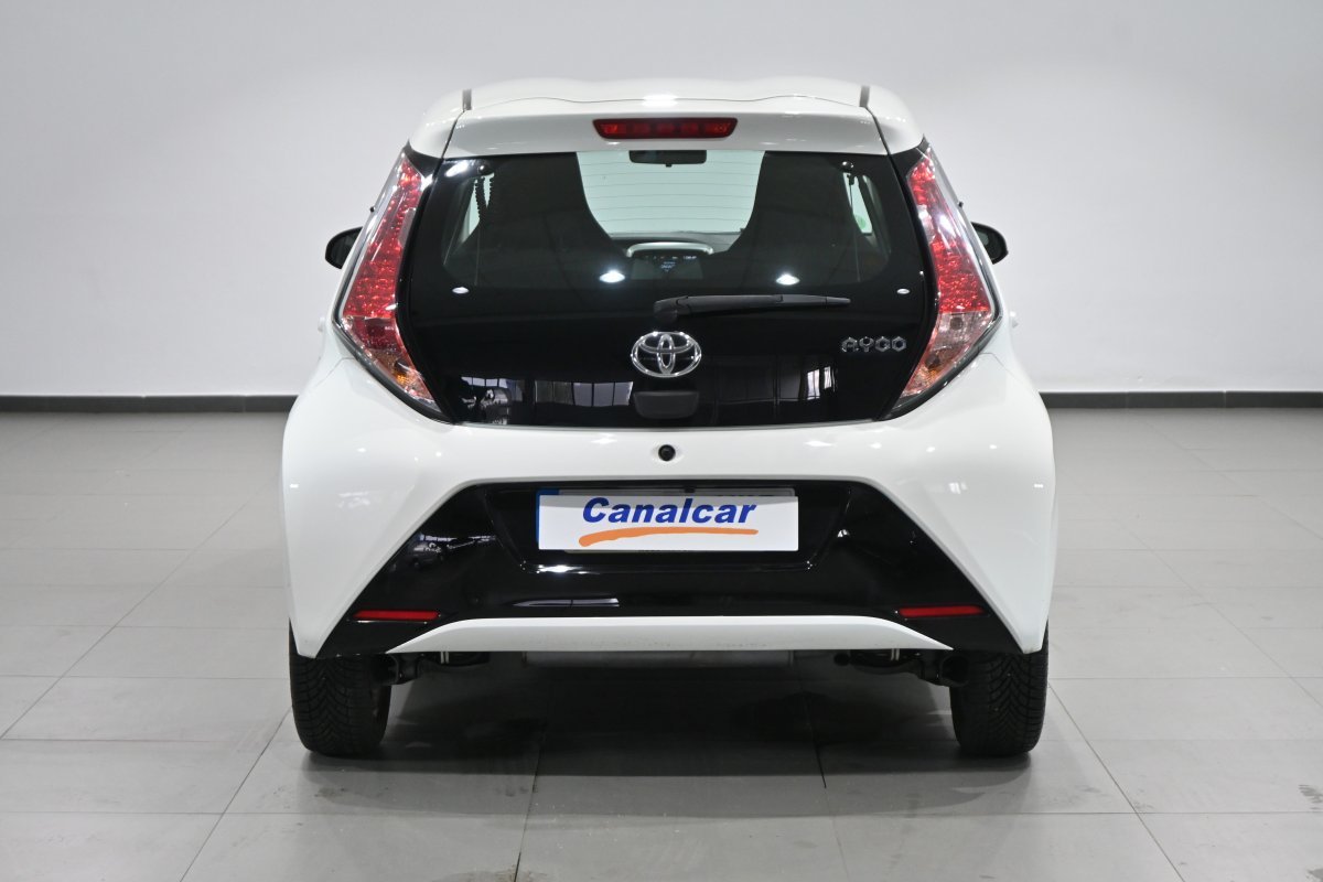 Foto Toyota Aygo 5