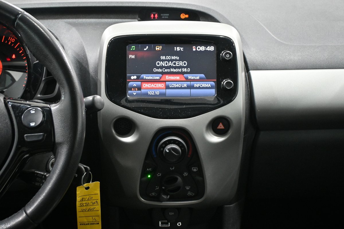 Foto Toyota Aygo 13