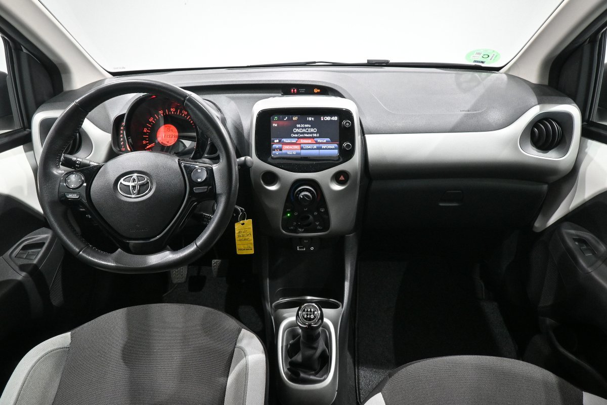Foto Toyota Aygo 16