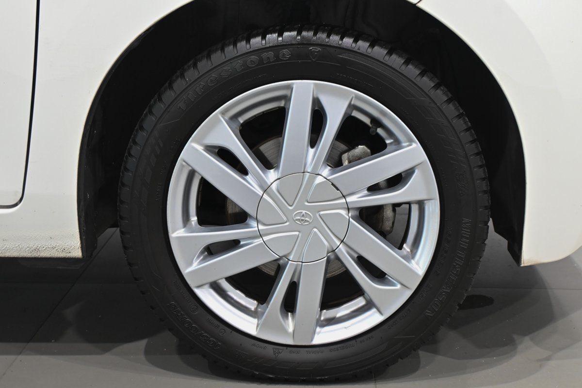 Foto Toyota Aygo 29