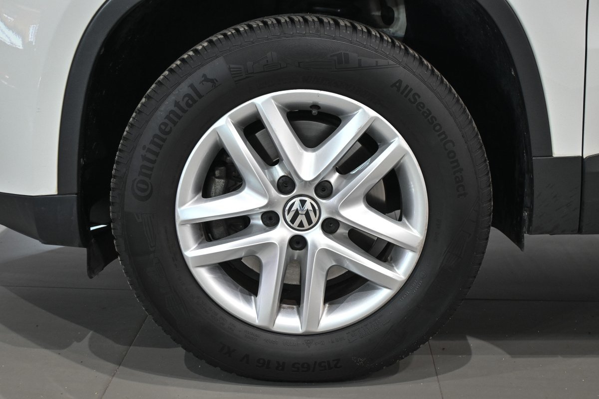 Foto Volkswagen Tiguan 29