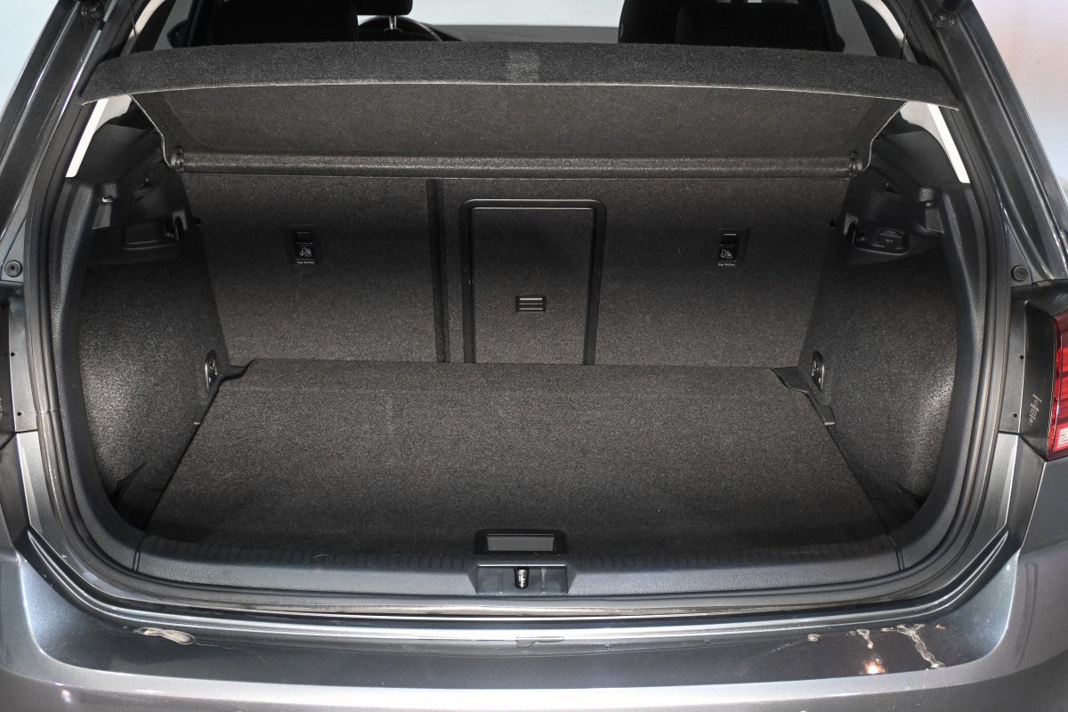 Foto Volkswagen Golf 8