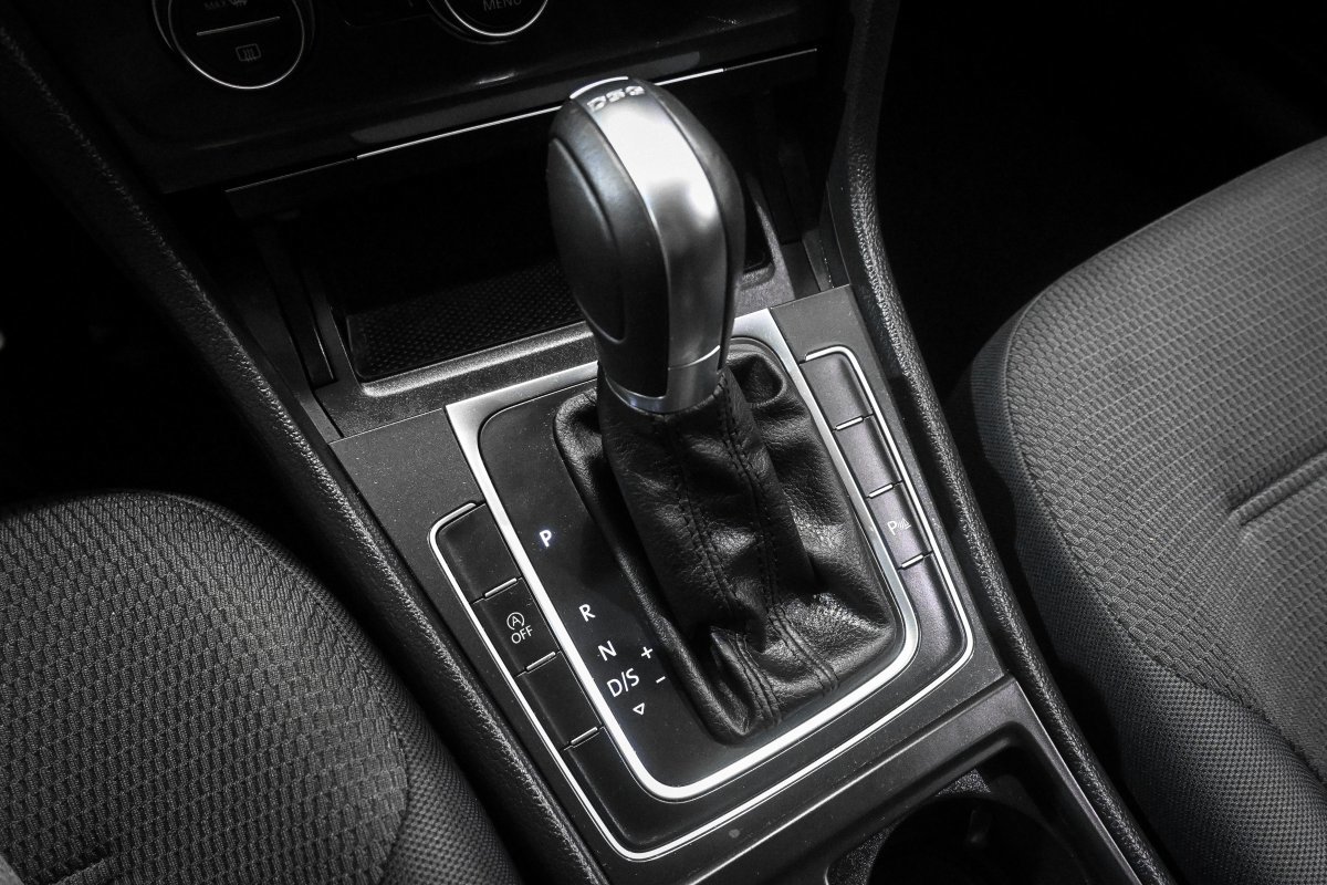 Foto Volkswagen Golf 19
