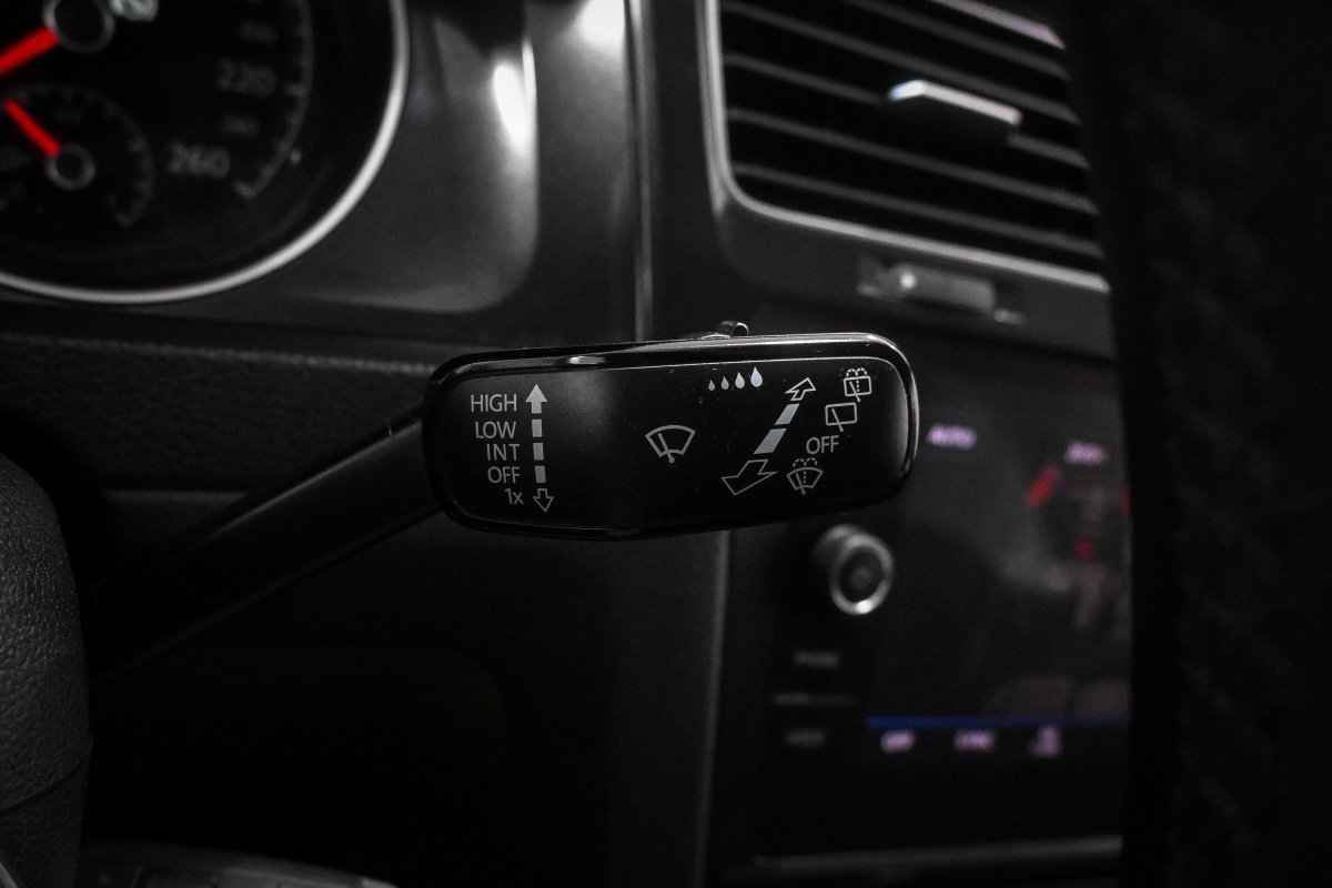 Foto Volkswagen Golf 21