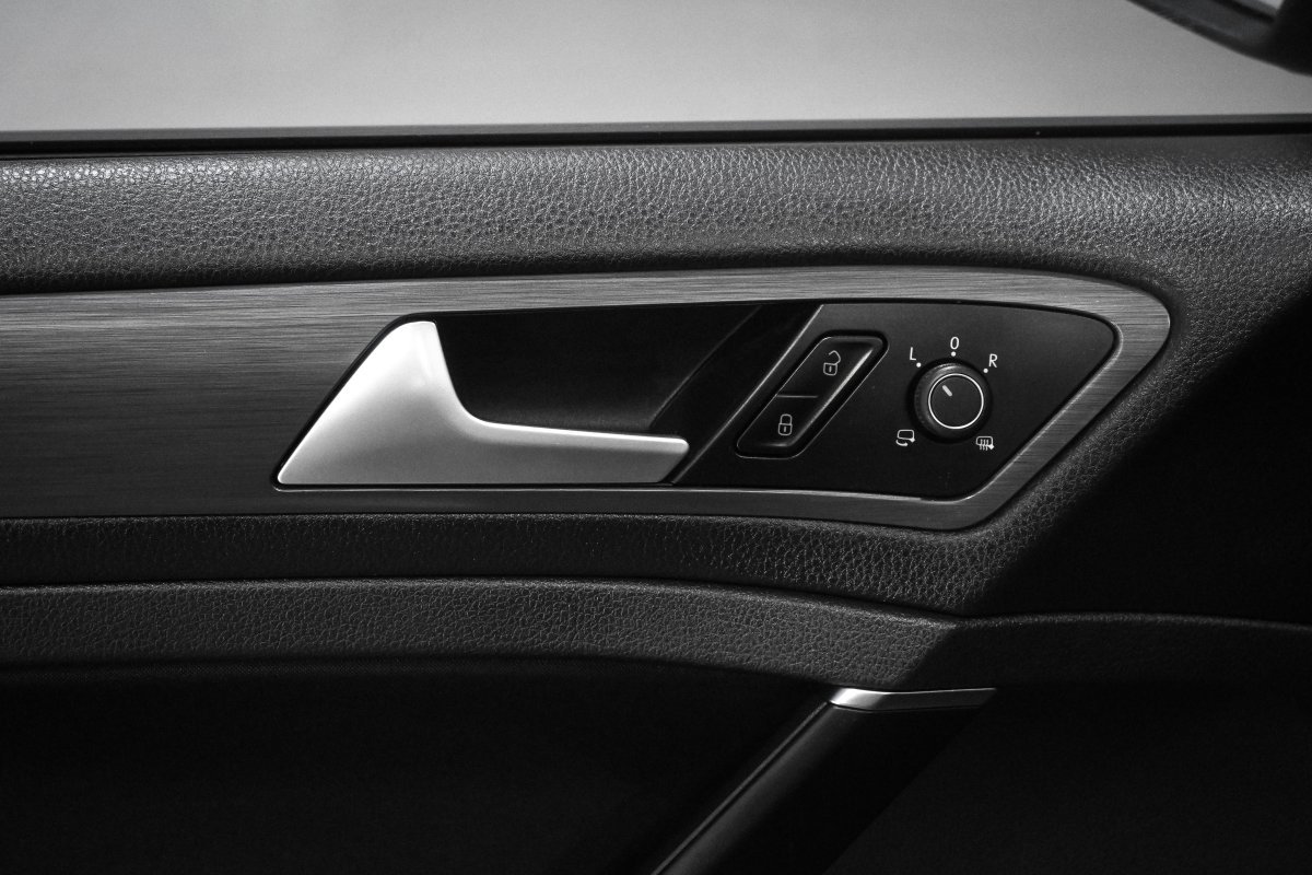 Foto Volkswagen Golf 25