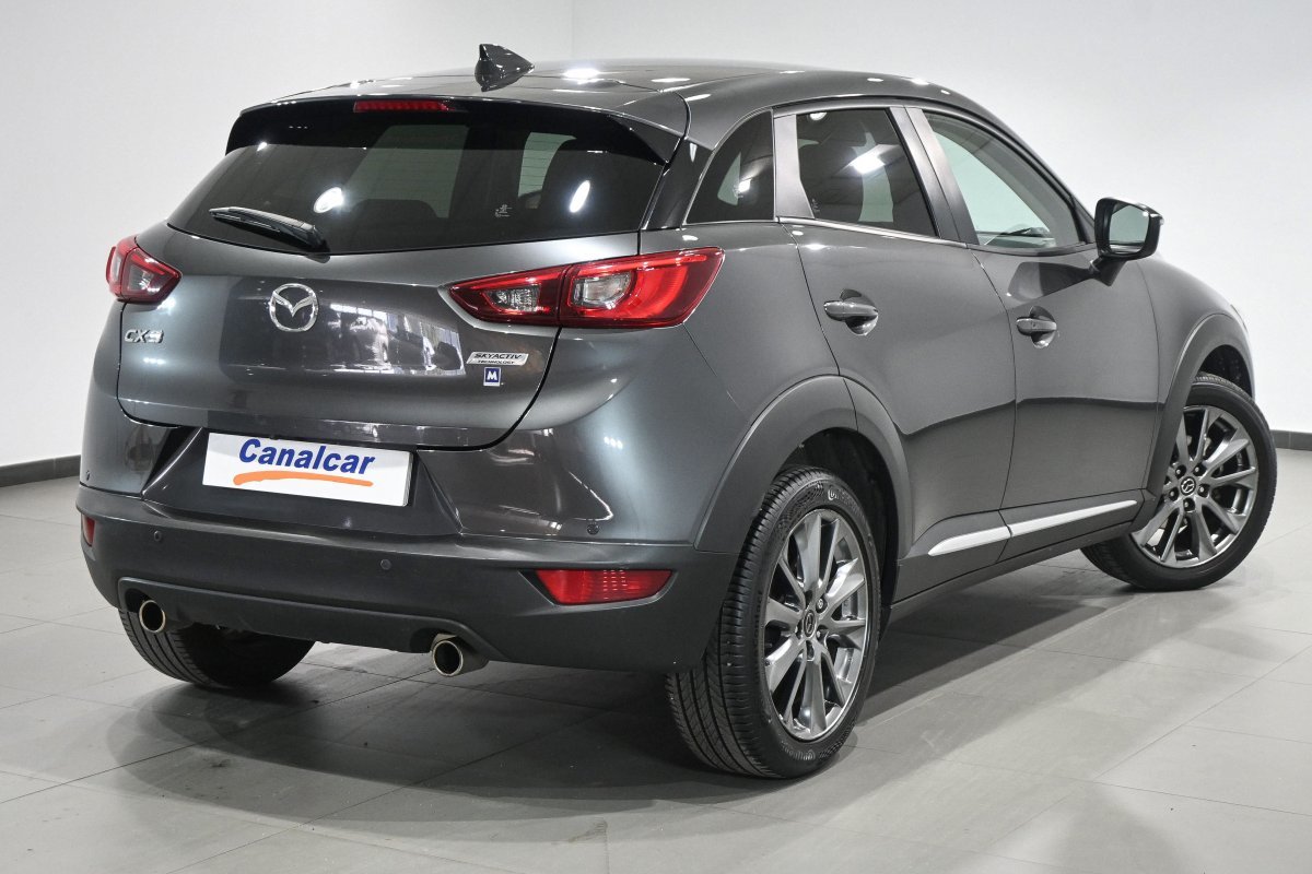 Foto Mazda CX-3 4