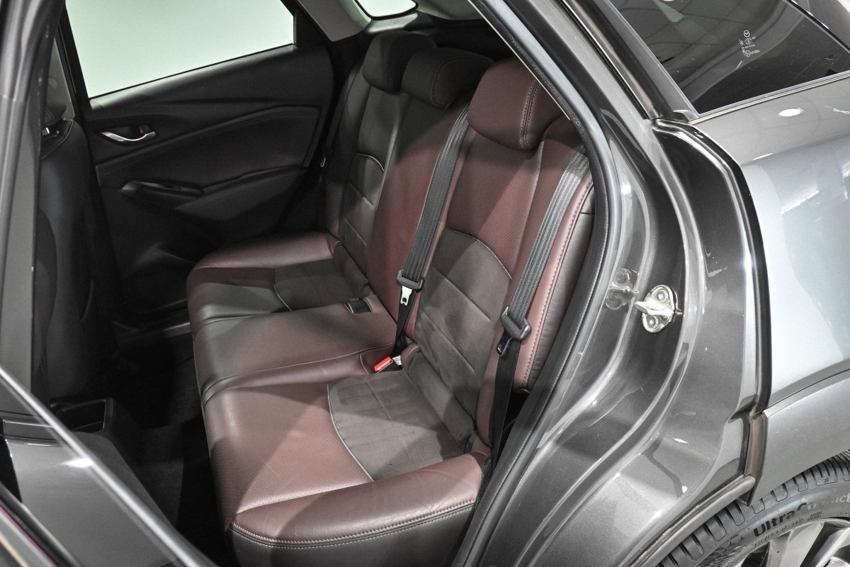Foto Mazda CX-3 10