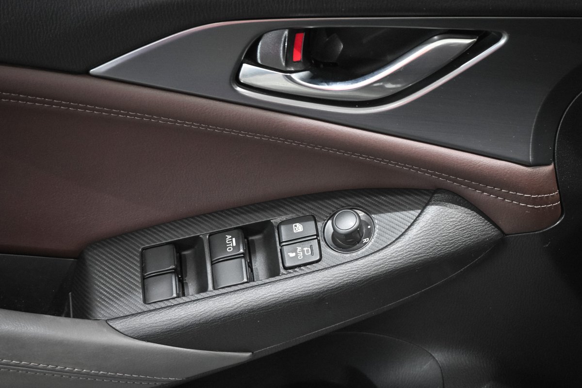 Foto Mazda CX-3 26