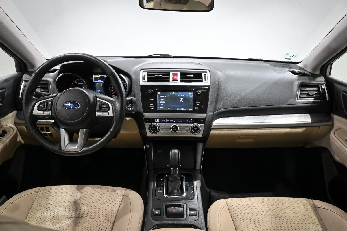 Foto Subaru Outback 17