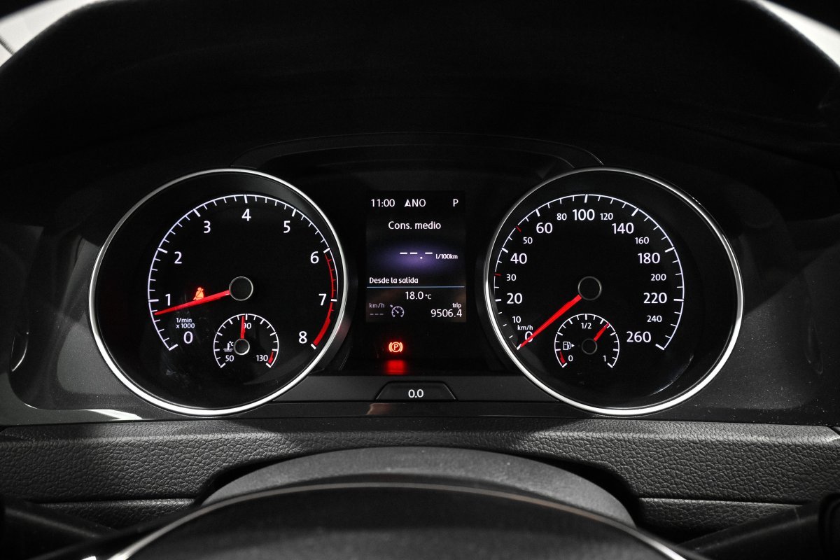 Foto Volkswagen Golf 13
