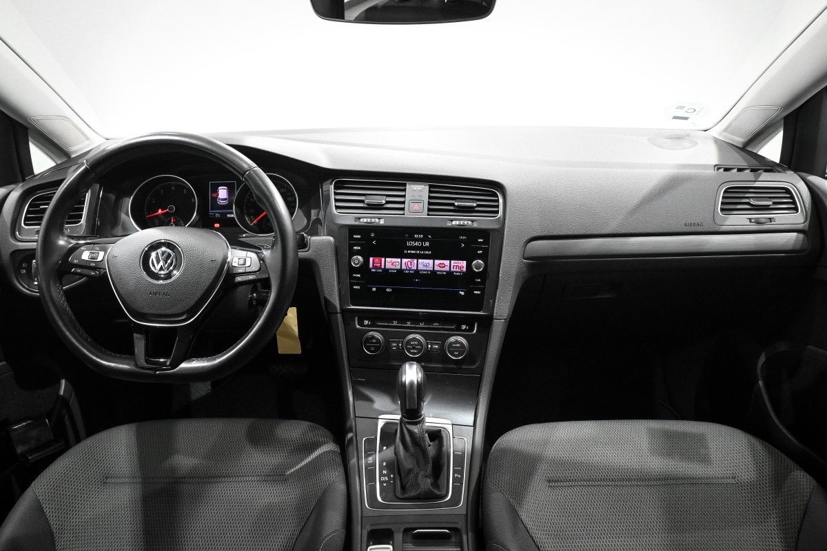 Foto Volkswagen Golf 18