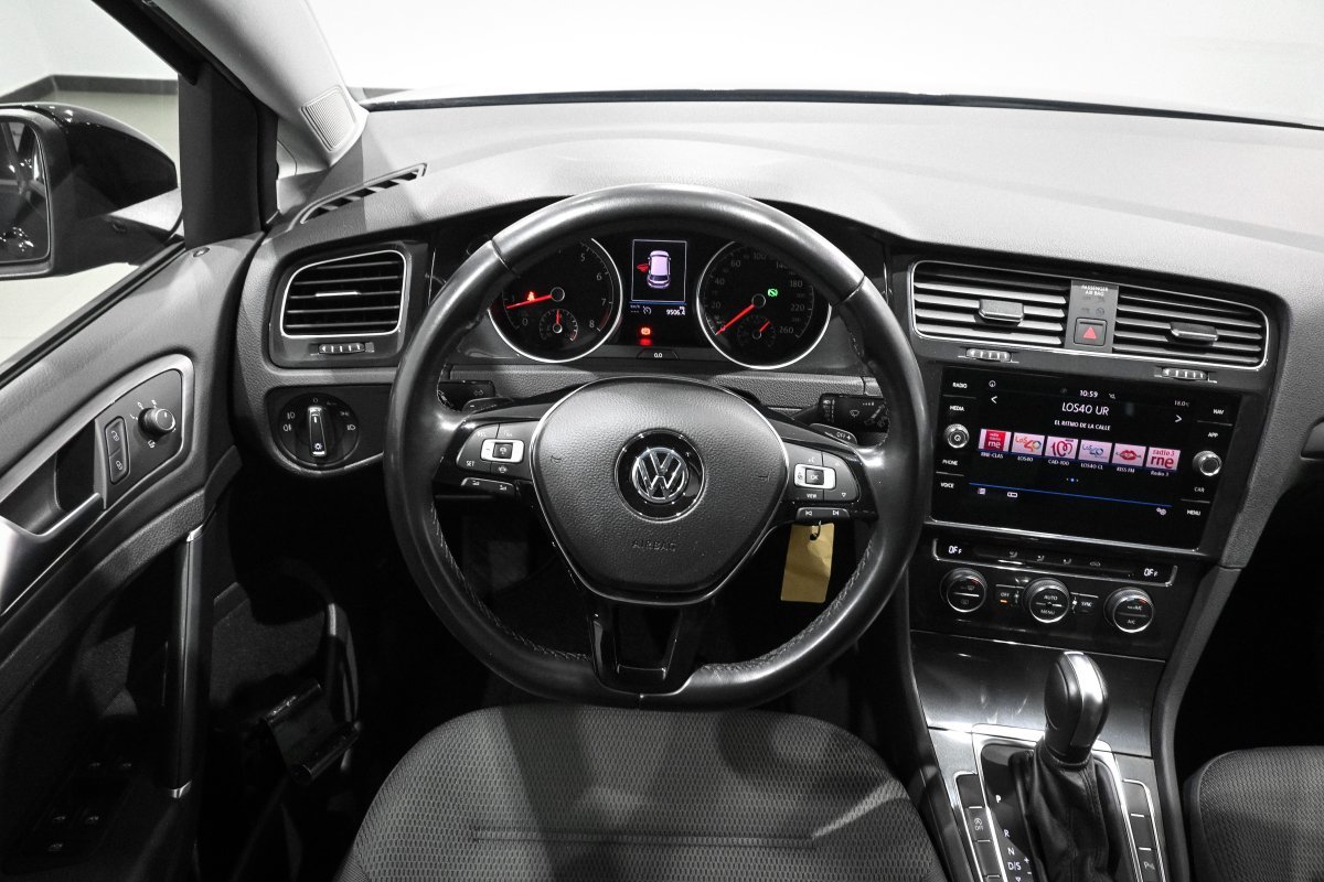 Foto Volkswagen Golf 19