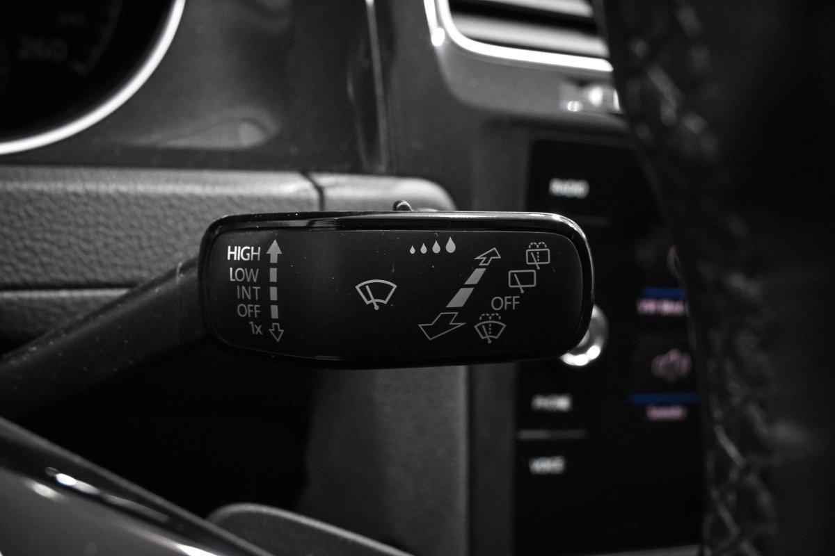 Foto Volkswagen Golf 24