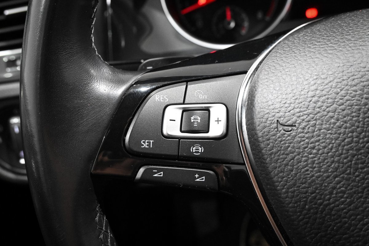 Foto Volkswagen Golf 25