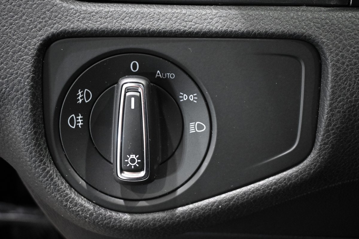Foto Volkswagen Golf 29