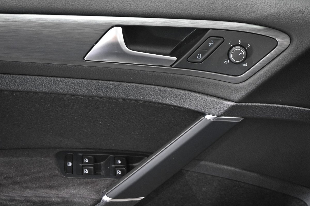Foto Volkswagen Golf 30