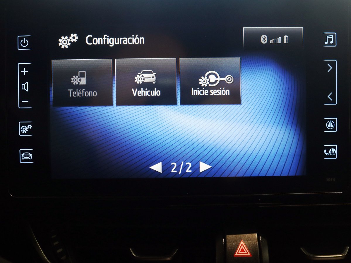 Foto Toyota C-HR 16
