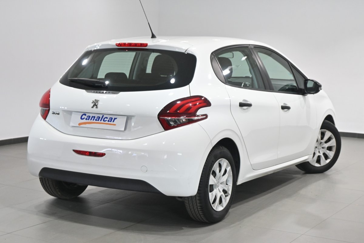 Foto Peugeot 208 4
