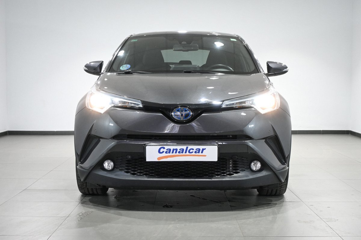 Foto Toyota C-HR 2